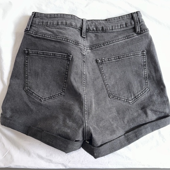 CINDY H High-waist Denim Shorts - Picture 4 of 5
